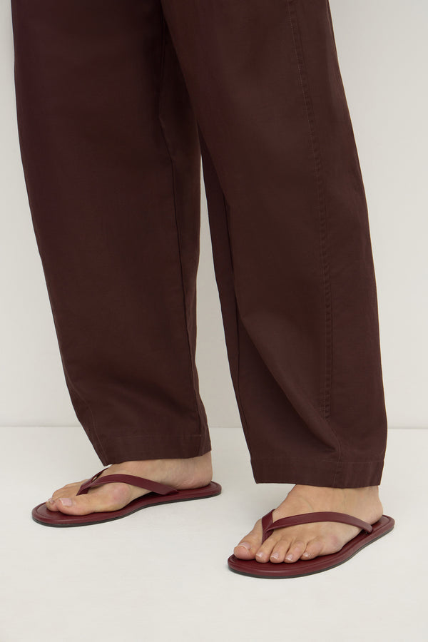 Alina_Leather_Thong_Raisin_2046