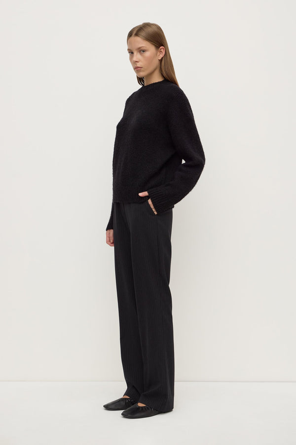 Ariel_Knit_Black_2518