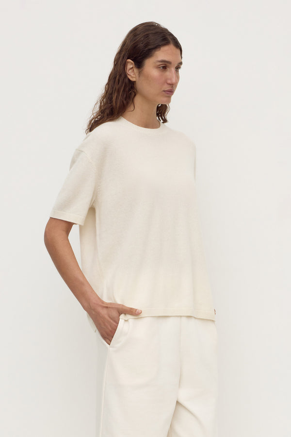 Bea_Cashmere_Short_Sleeve_Tee_Shell_2611