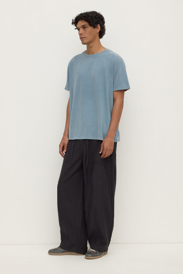 Elijah_Tee_Steel_Blue_0799
