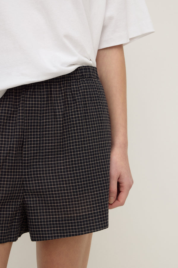 Iris_Check_Short_True_Navy_1498