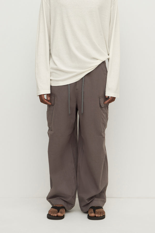 Justin_Cargo_Pant_Washed_Charcoal_0834