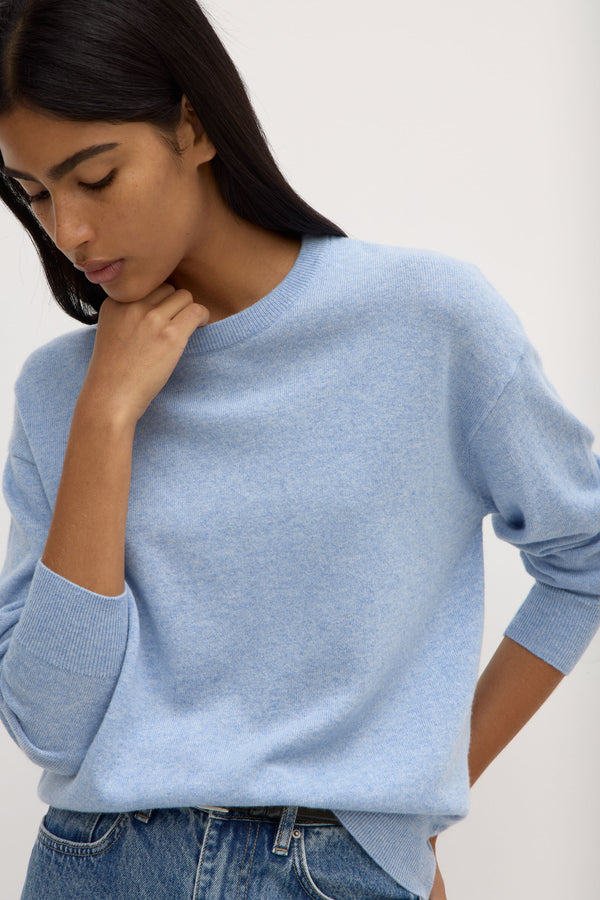 Lara_Cashmere_Knit_Blue_Haze_0482