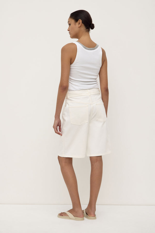 Loose Fit Long Denim Short