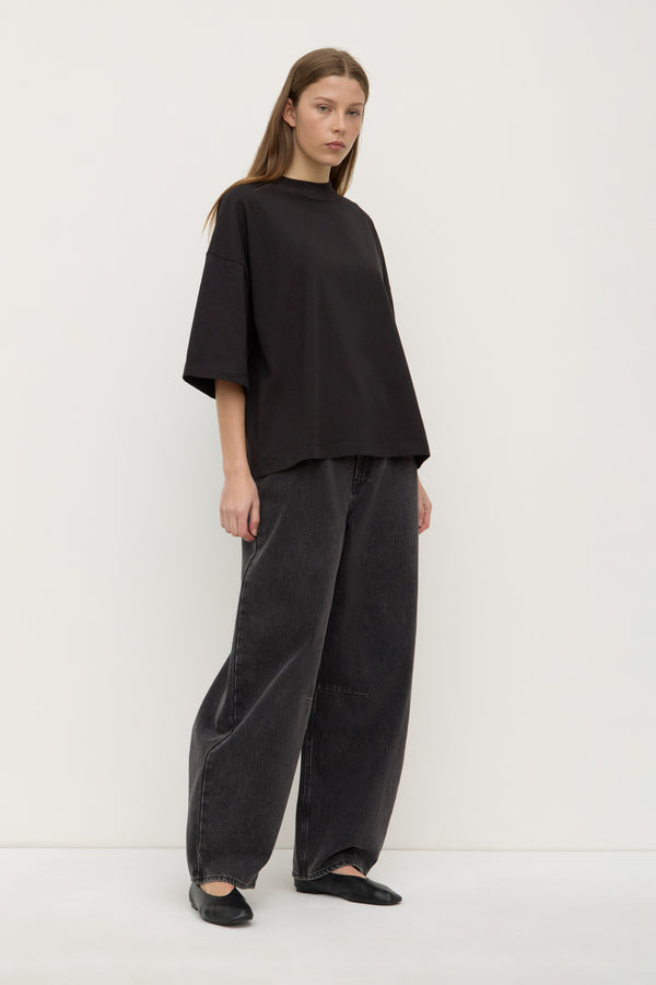 Max_Cotton_Oversized_Tee_Black_1318jpg