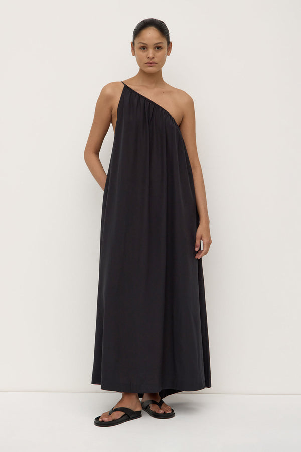 Mila_Asymmetrical_Maxi_Dress_Black_0405