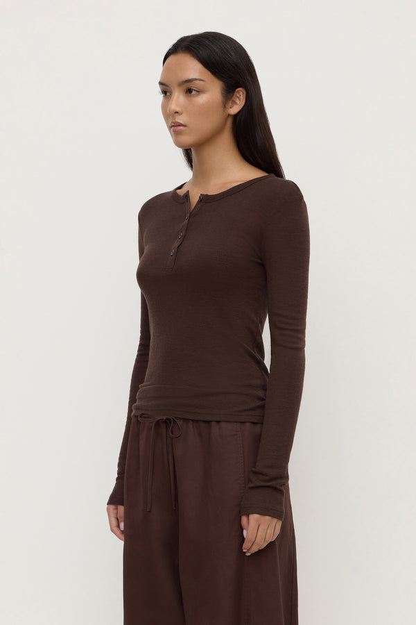 Nora_Merino_Wool_Henley_Ganache_1796