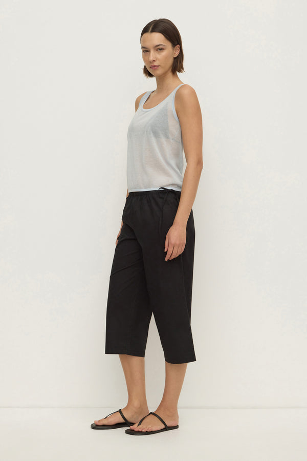Verona_Poplin_Capri_Pant_Black_1276
