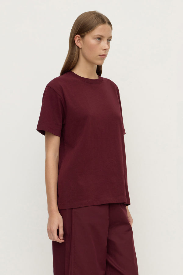 Womens_Organic_Base_Tee_Merlot_1322