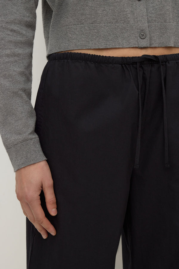 Amara Pant