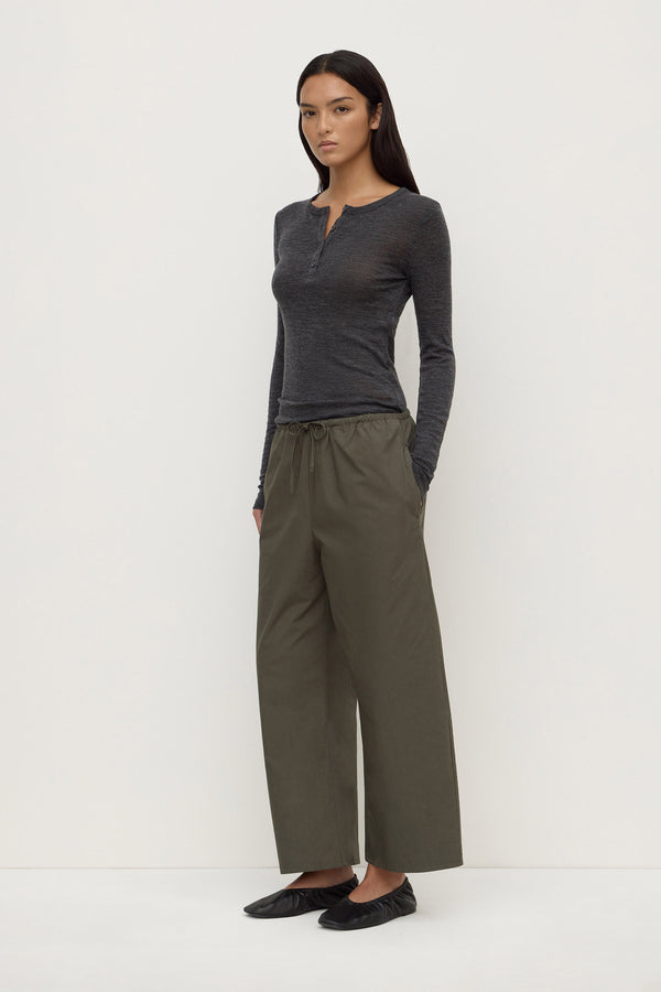 Amara Pant