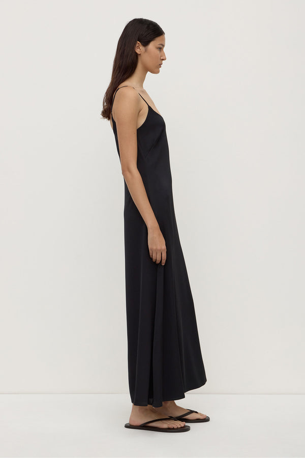 Amaris_Maxi_Dress_Black_0341