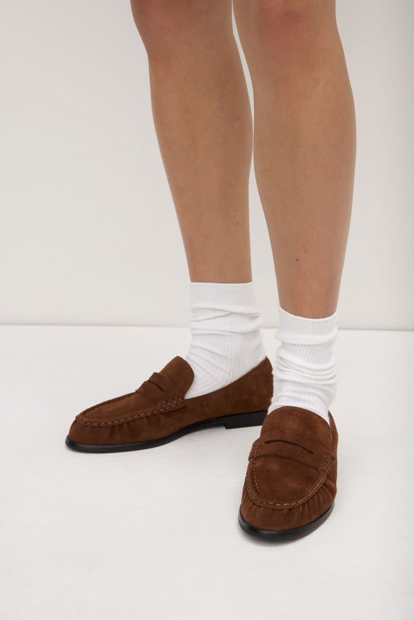 Avenue_Suede_Loafer_Amaro_1880jpeg