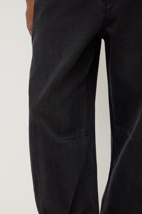 Barrel_Leg_Jean_Faded_Black_0207