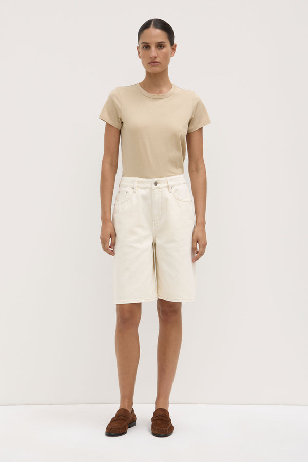 Bermuda_Denim_Short_Ecru_1753jpeg
