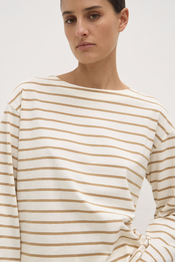 Bonne_Long_Sleeve_Tee_White_Tan_1782jpeg