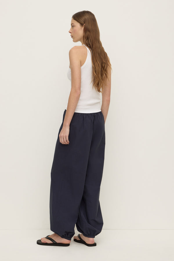 Della_Cotton_Pant_Navy_0619