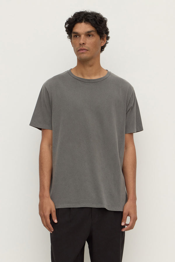 Elijah_Tee_Washed_Charcoal_1184