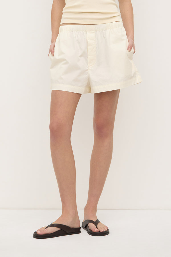 Everyday_Poplin_Short_Butter_0634jpg