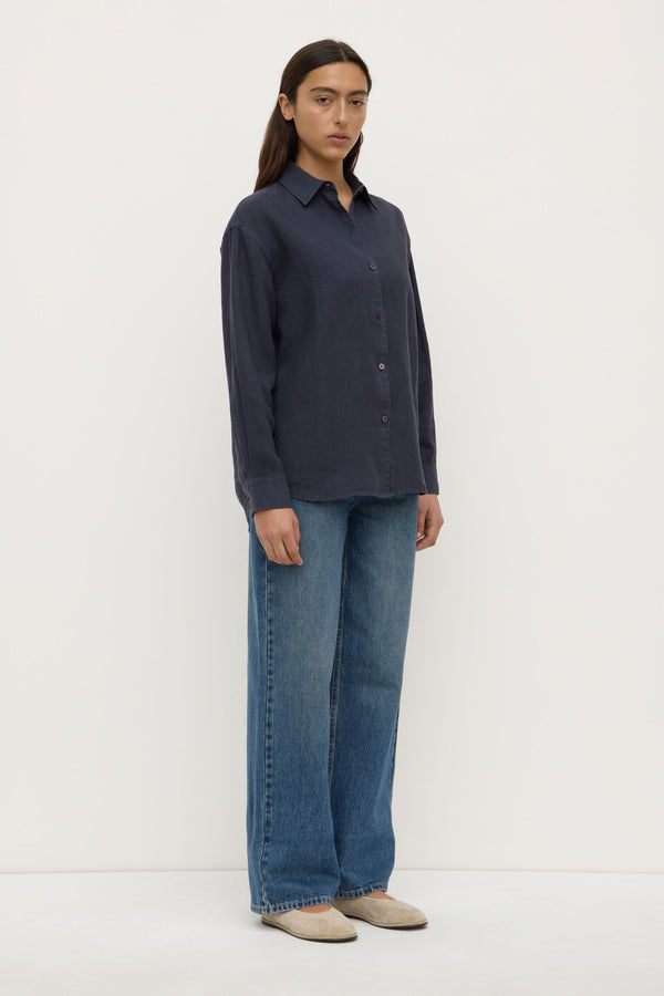 Everyday_Womens_Linen_Long_Sleeve_Shirt_True_Navy_0966jpeg