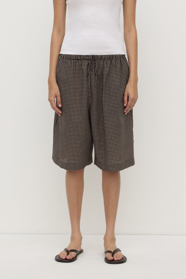 Harriet_Check_Short_Brown_Black_2018