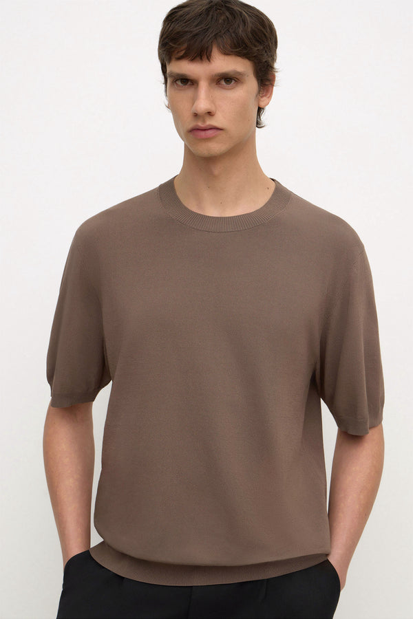 Hugh_Knit_Tee_Dark_Sand_0044