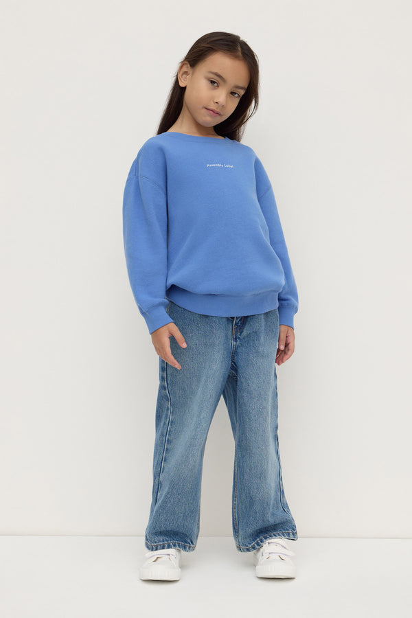 Kids_Atelier_Logo_Relaxed_Fleece_Drift_0299