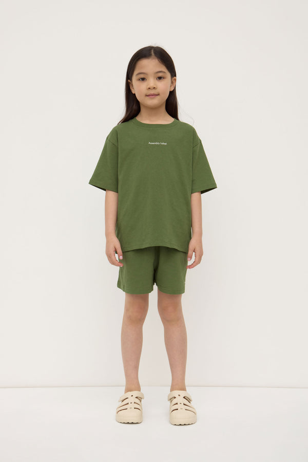 Kids_Atelier_Logo_Tee_Holly_0069jpeg