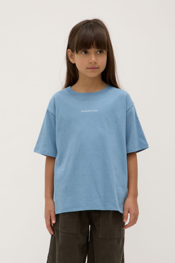 Kids_Atelier_Logo_Tee_Sea_Blue_0410jpeg