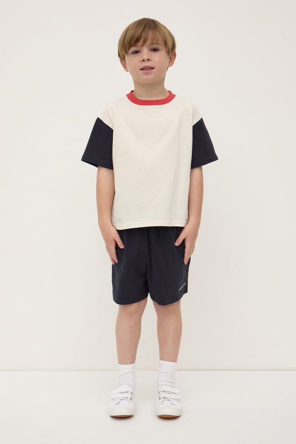 Kids_Eden_Tee_Pebble_True_Navy_0448
