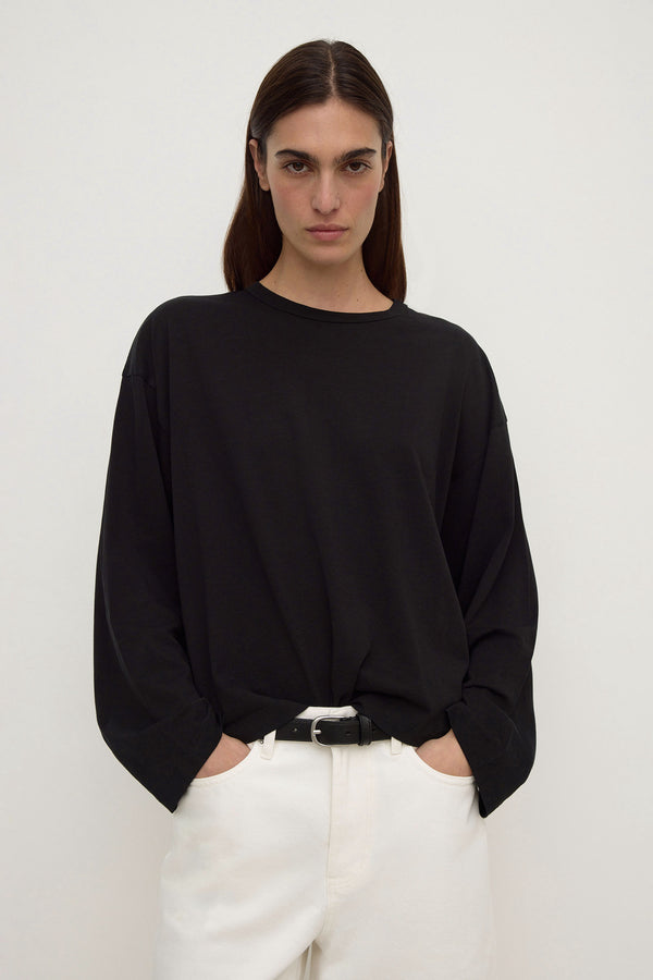 Kira_Cotton_Hemp_Long_Sleeve_Tee_Black_1976