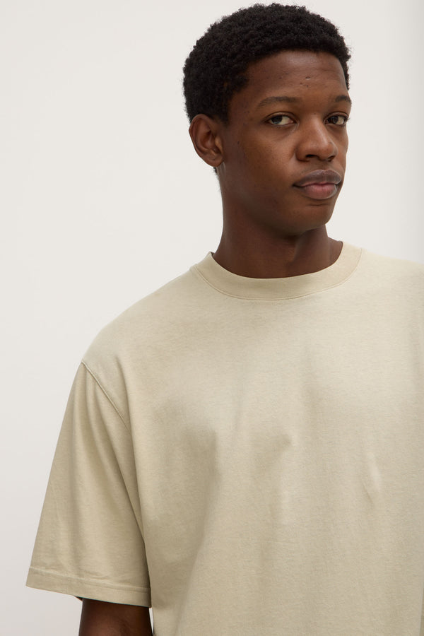 Knox_Organic_Oversized_Tee_Sandstone_1366jpeg