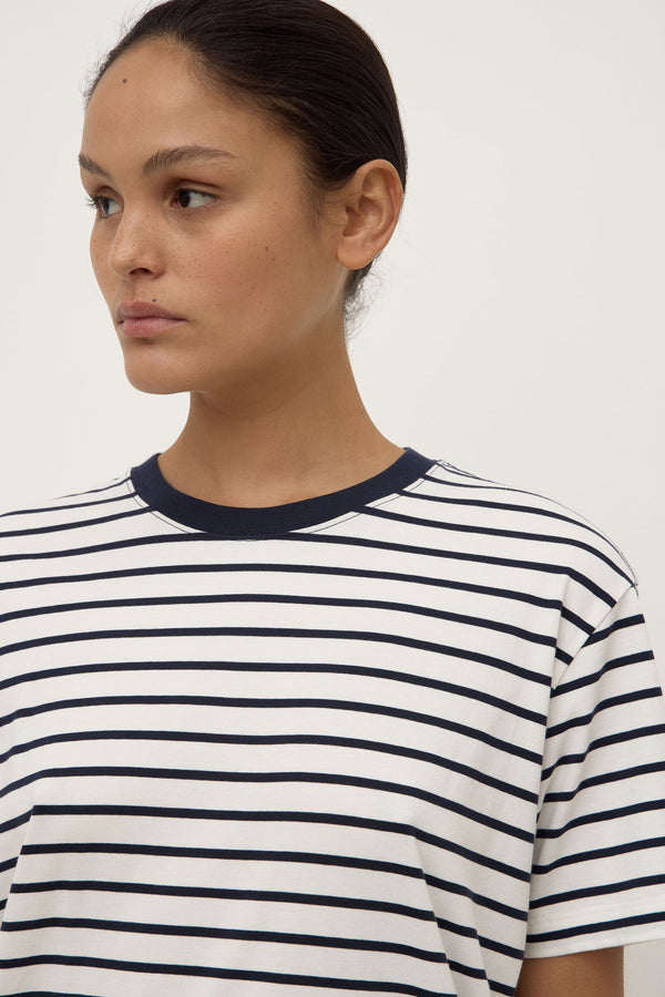 Leony_Stripe_Tee_True_Navy_Antique_White_2007