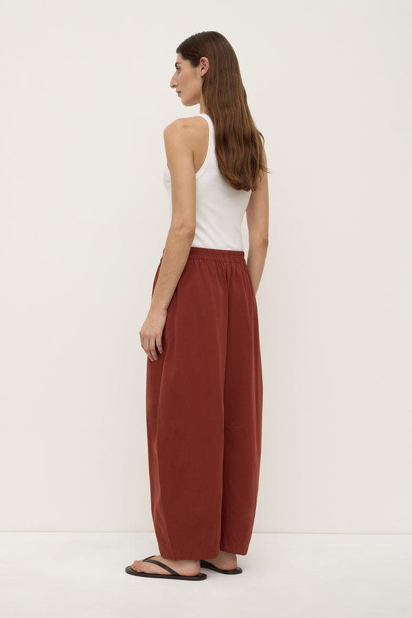 Lola_Barrel_Pant_Russet_0819