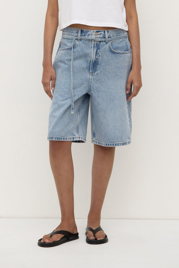 Loose Fit Long Denim Short