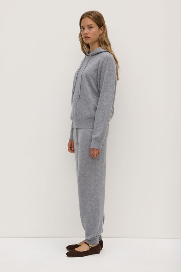 Lorrie_Cashmere_Hoodie_Grey_Marle_1267jpeg