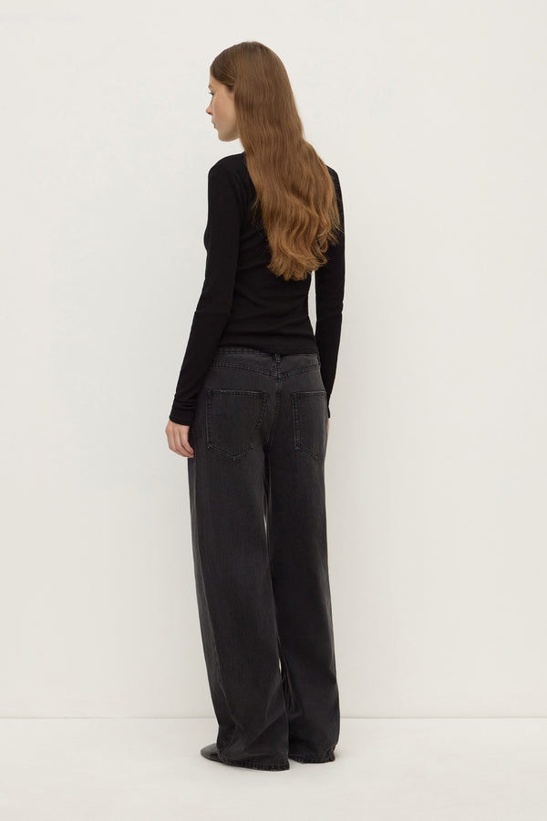 Low Curve Mid Rise Jean