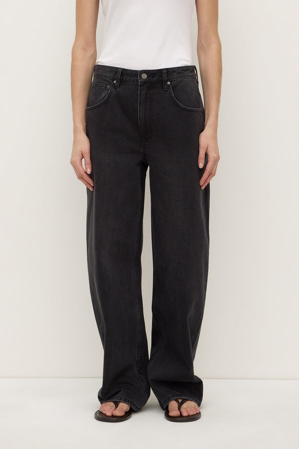 Low_Curve_Mid_Rise_Jean_Faded_Black_1432