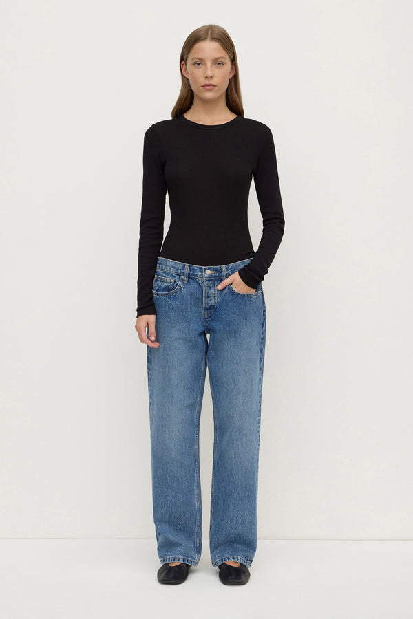 Low Rise Relaxed Jean