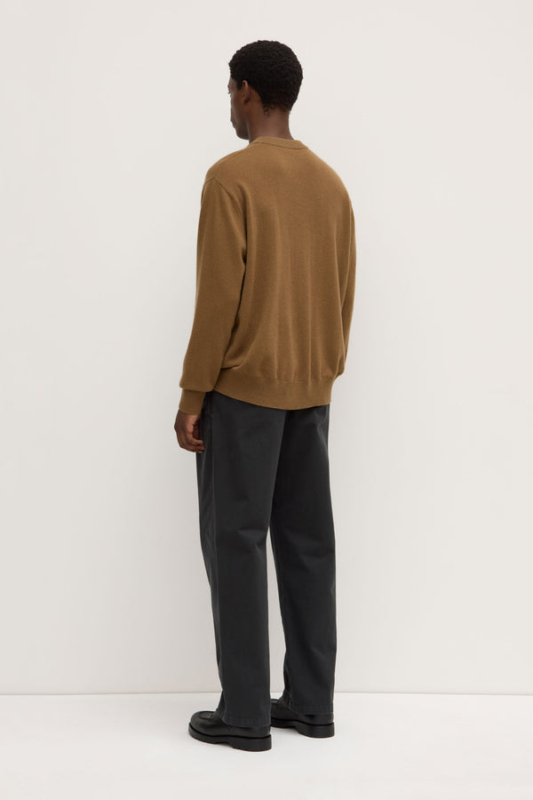 Mens_Cashmere_Crew_Neck_Knit_Fawn_0843