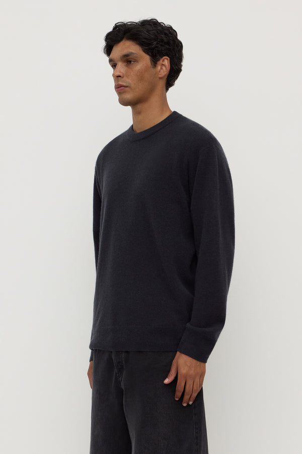 Mens_Cashmere_Crew_Neck_Knit_True_Navy_1520