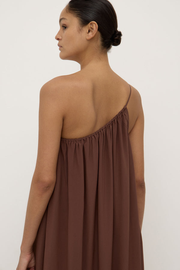 Mila_Asymmetrical_Maxi_Dress_Espresso_0386