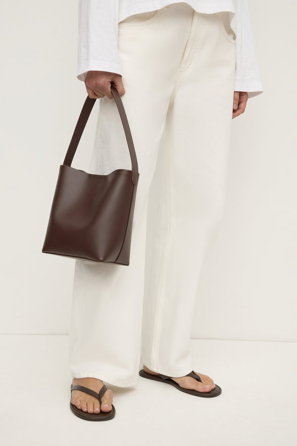 Nova_Mini_Bucket_Bag_Walnut_2142