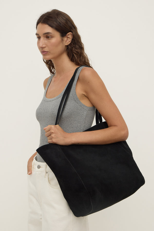 Paige_Suede_Tote_Bags_2031