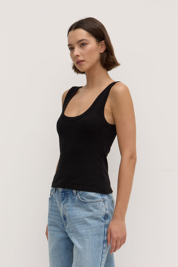 Paulina Scoop Tank