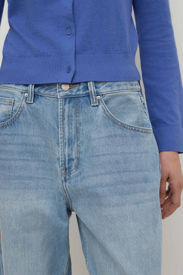 Relaxed_Tapered_Jean_Washed_Indigo_1884