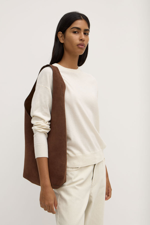 Suede_Hobo_Bag_Amaro_0704